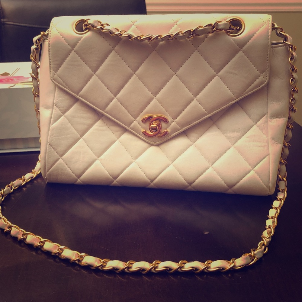 Authentic CHANEL purse